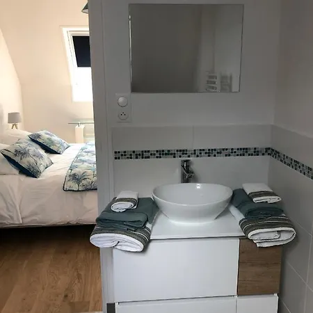 4 Places, Le Domaine De La Vallee Guest house *