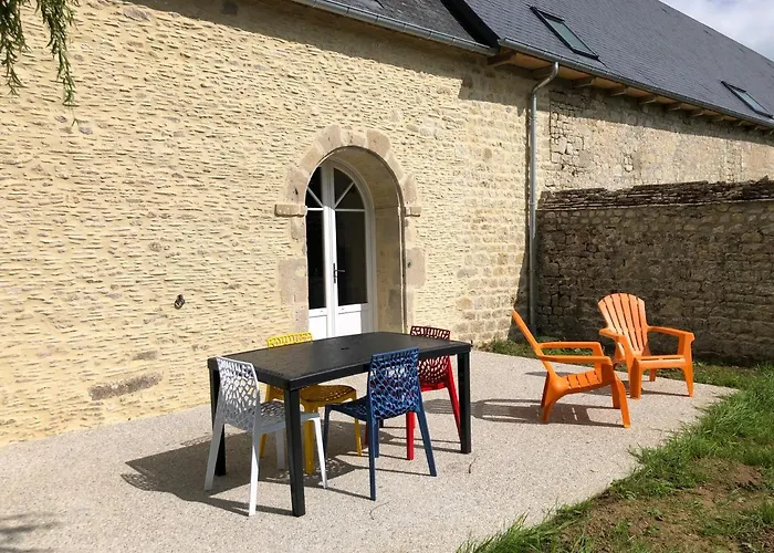 4 Places, Le Domaine De La Vallee Pensjonat 4*